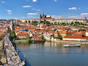 Karlsbridge & Prague castle