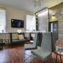 Aesthetic Surgery Consultation Zone